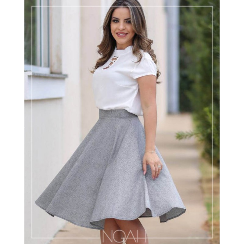 conjunto de saia e blusa de linho